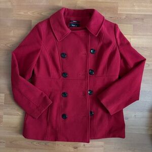 Women’s Red double breasted coat with black buttons. Size M